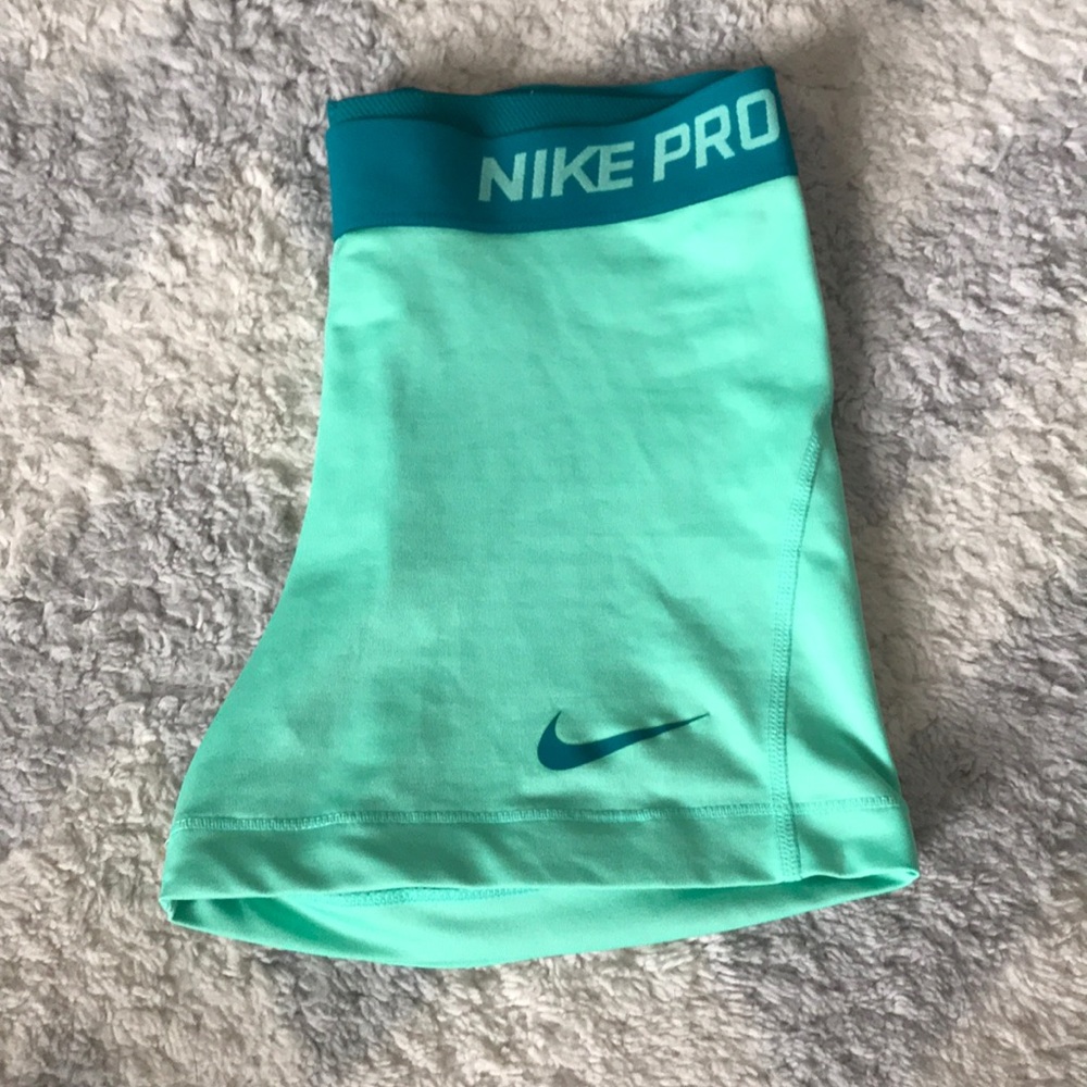Nike Pros